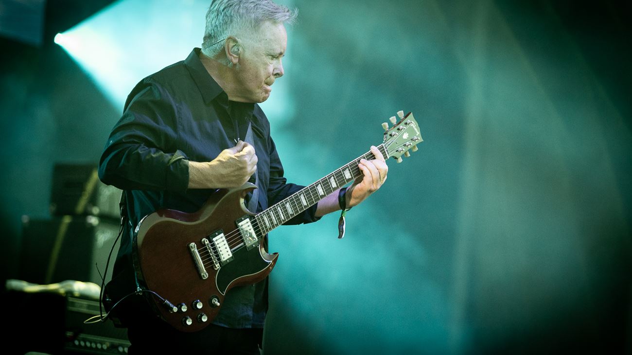 New Order udgiver livevideo med ”The Perfect Kiss” – koncertfilm på vej