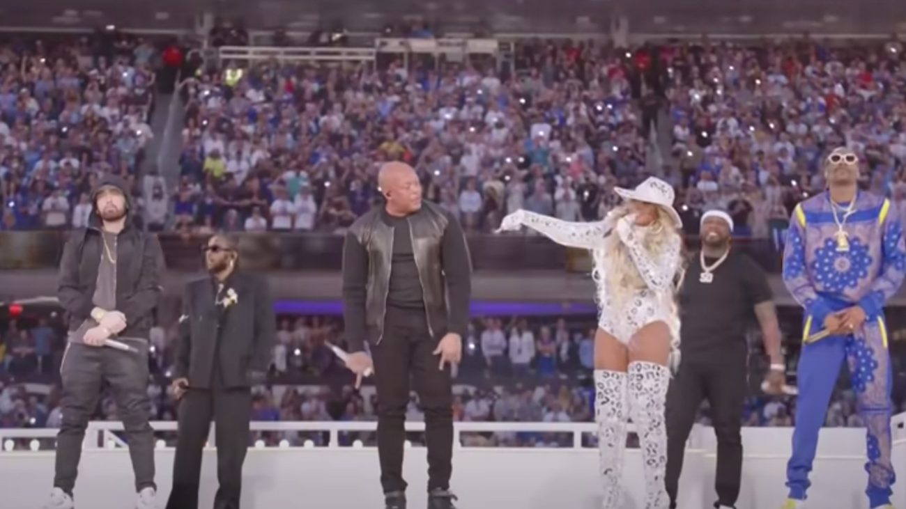 Se Dr. Dre, Snoop, 50 Cent, Blige, Lamar og Eminems Super Bowl-optræden