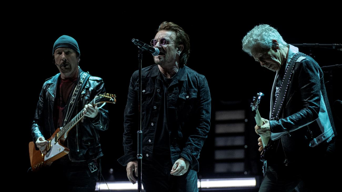 Lyt: U2 synger coverversion af Led Zeppelin-klassiker
