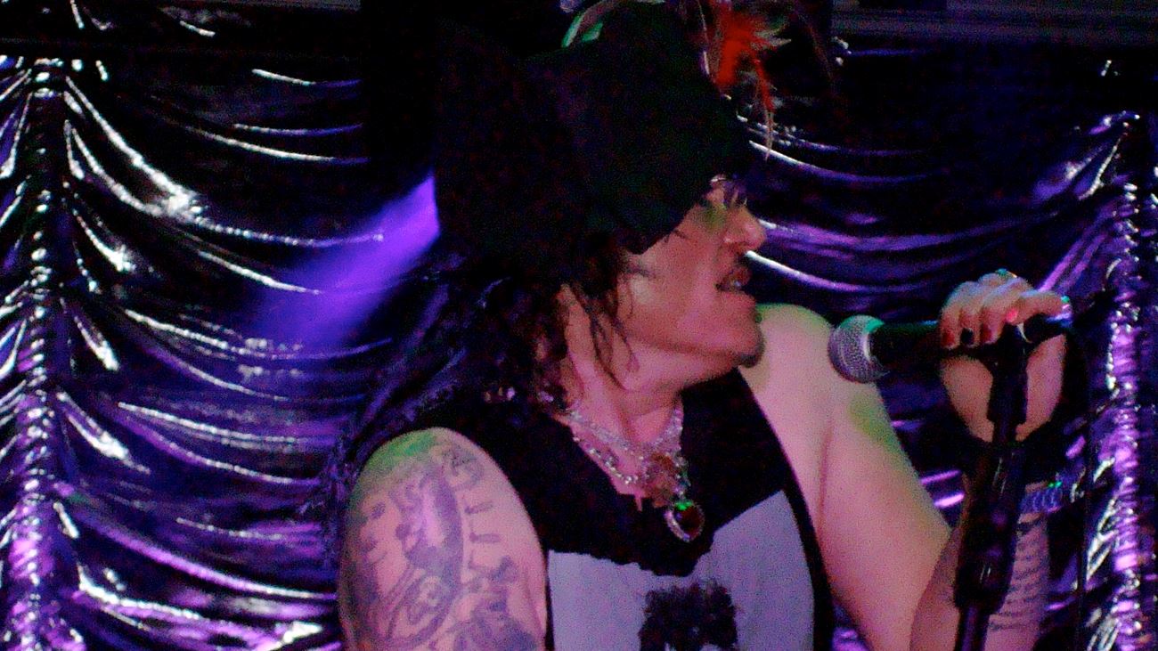 Adam Ant & The Good The Mad & The Lovely Posse: Under The Bridge, London