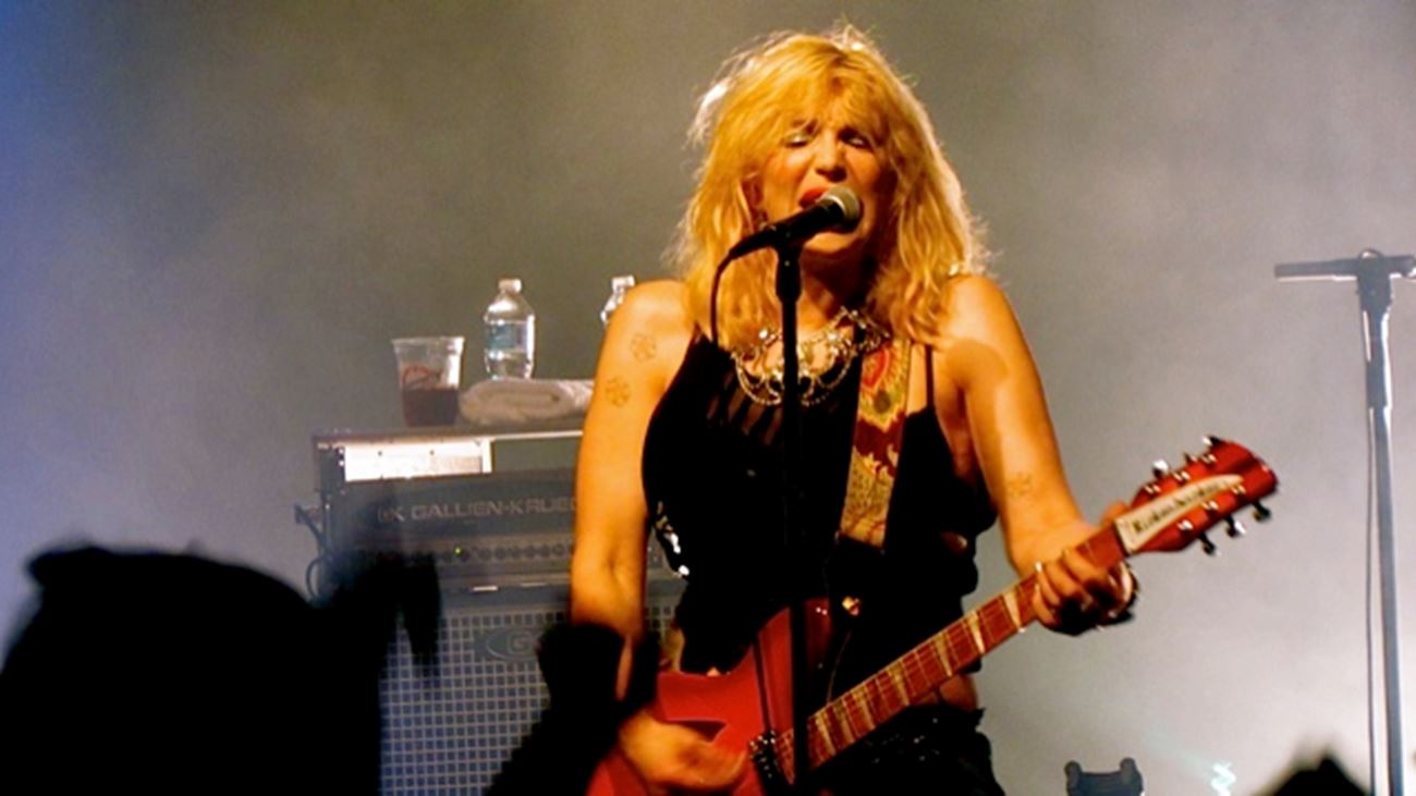 Courtney Love: The Commedore Ball Room, Vancouver