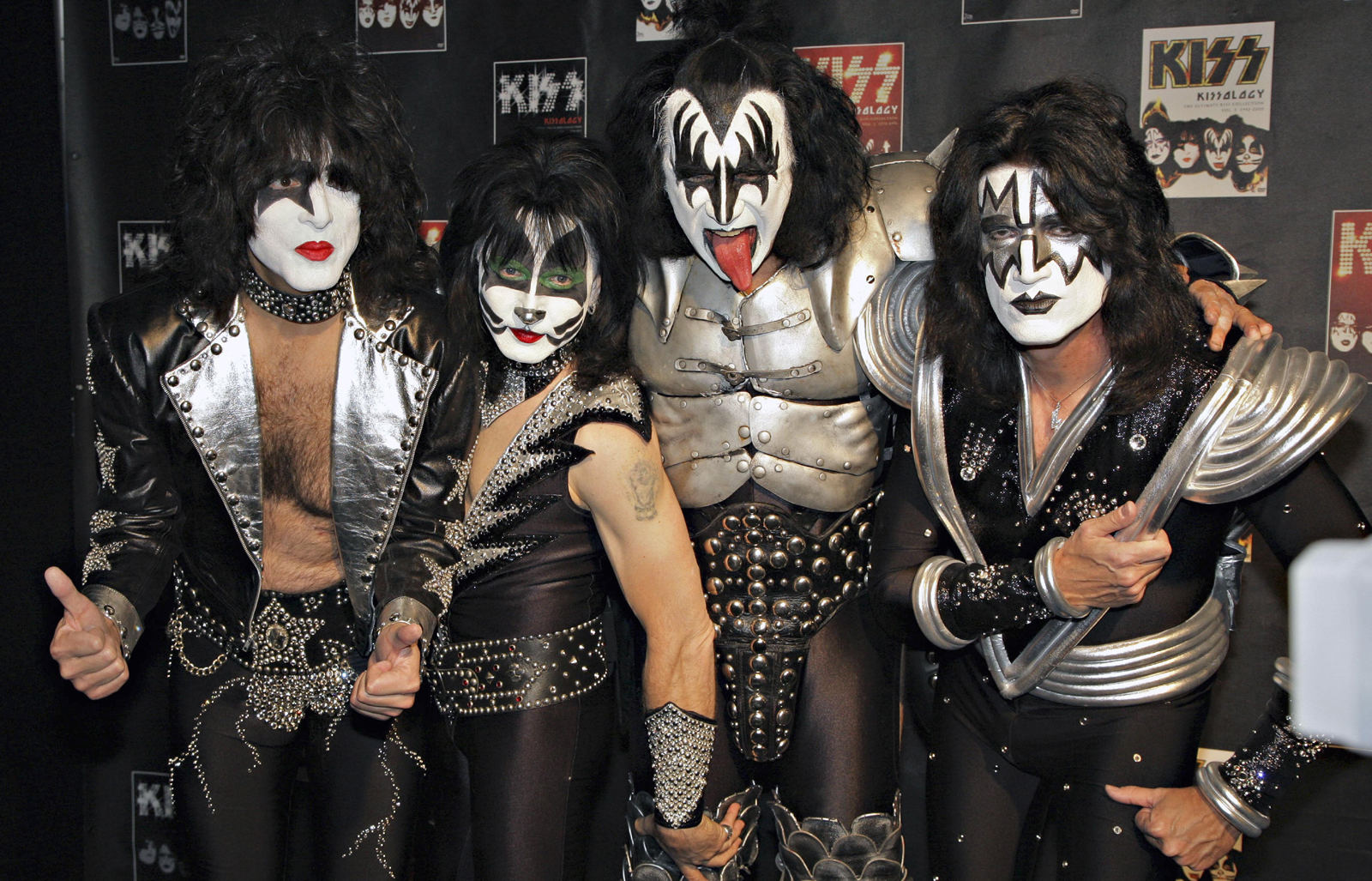Kiss afslører albumtitel