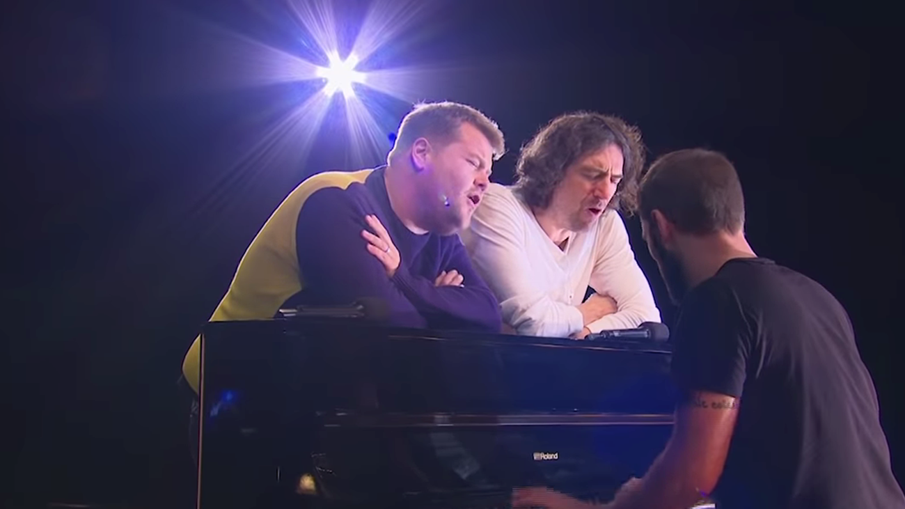 VIDEO: James Corden i dybfølt duet med Snow Patrols Gary Lightbody
