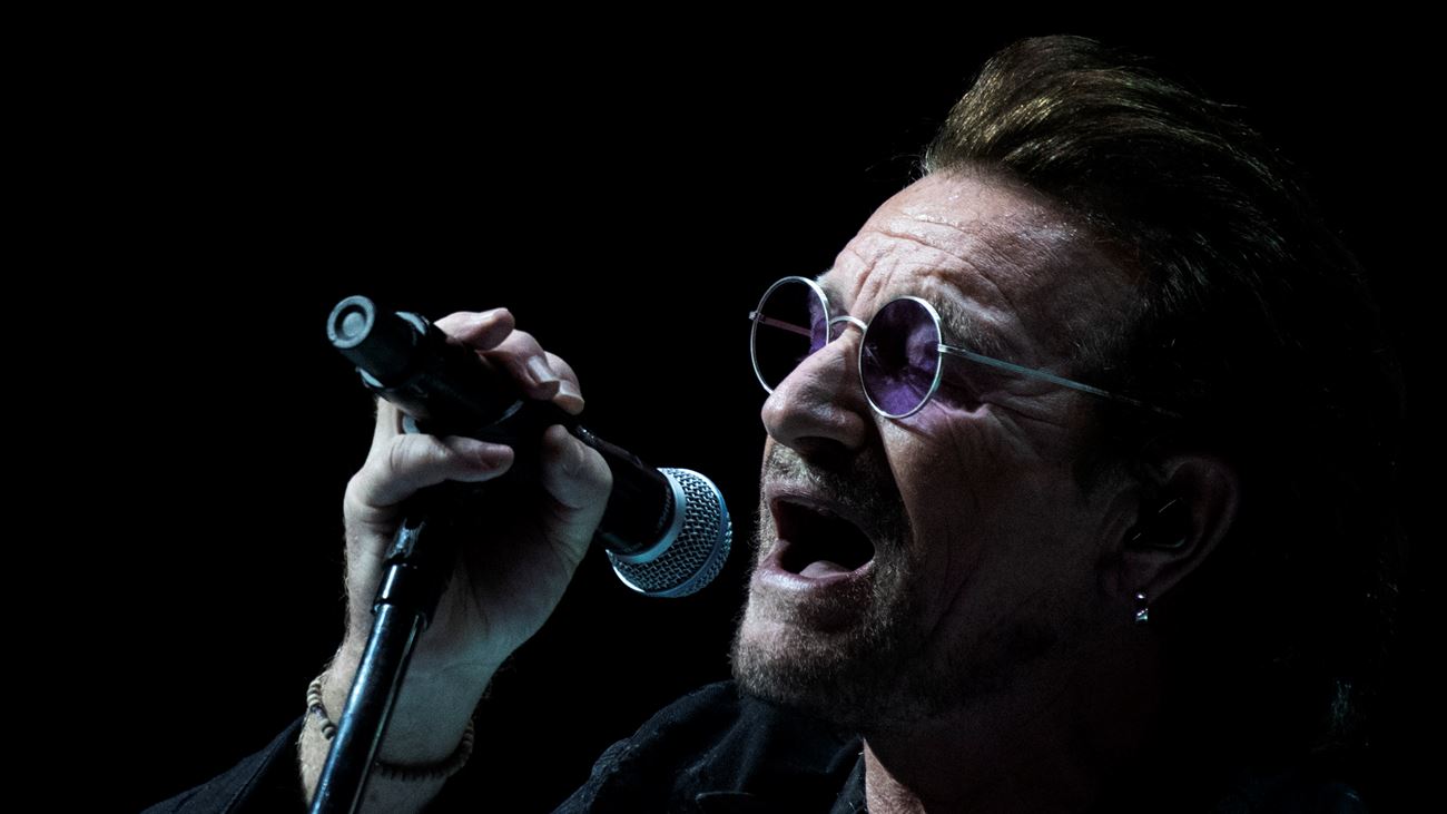 VIDEO: Se Bono og The Edge optræde i beskyttelsesrum i Kyiv
